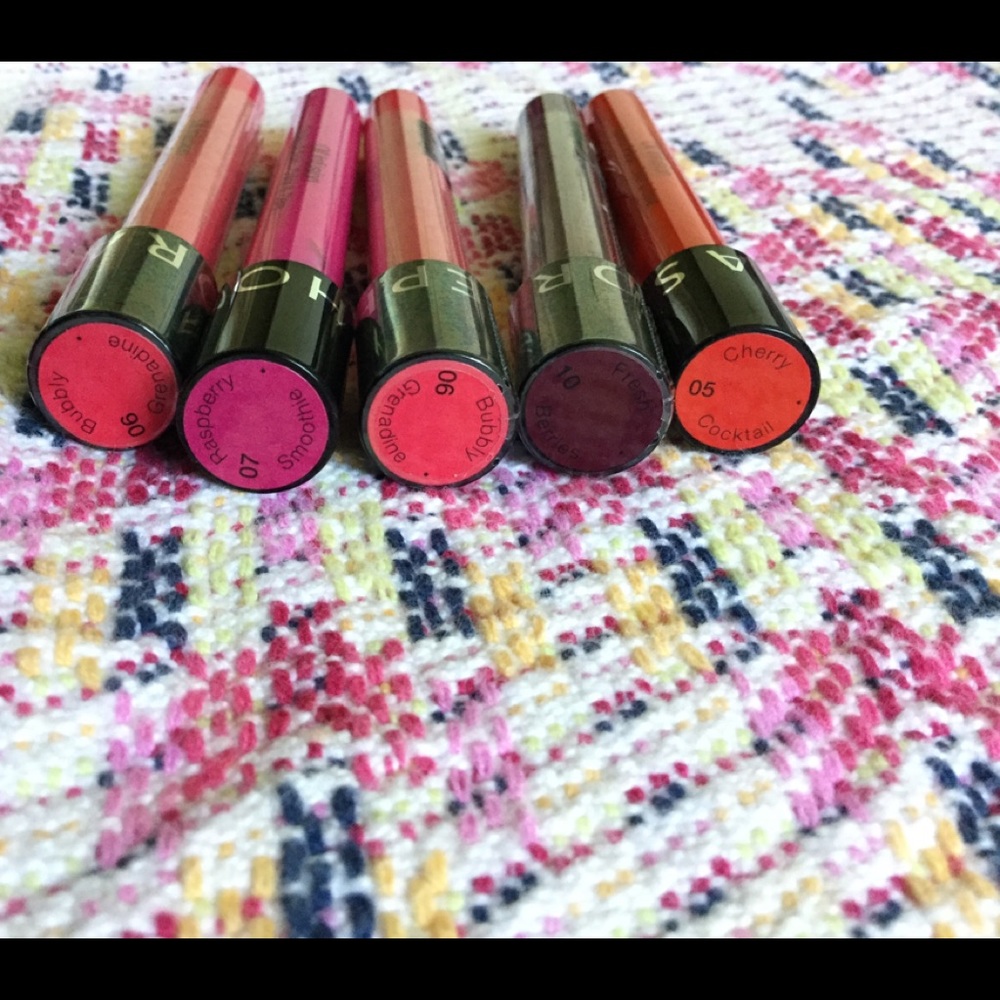 Sephora Oil Infusion Lip Gloss in Bubbly Grenadine
